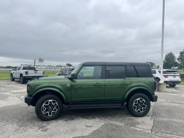 Certified 2025 Ford Bronco Outer Banks AWD/4WD image 5