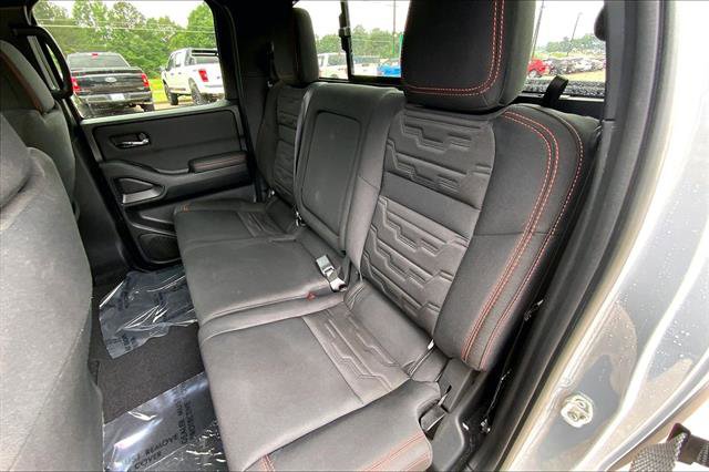 Used 2024 Nissan Frontier PRO-4X w/ Pro Convenience Package AWD/4WD image 25