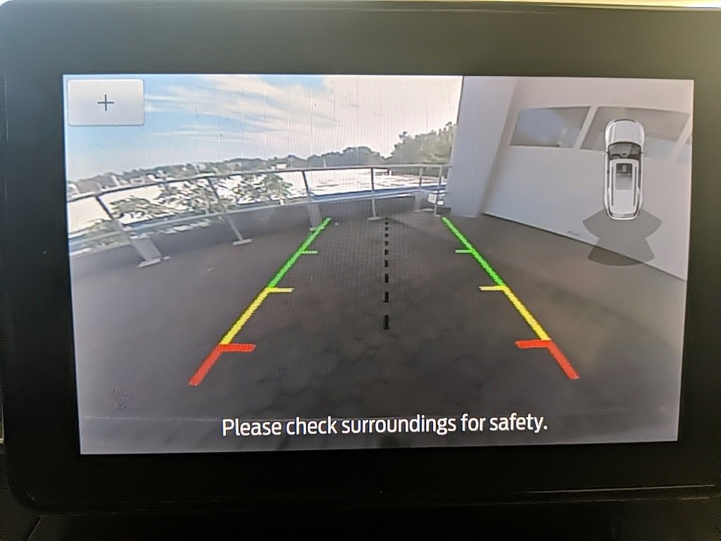 Certified 2022 Ford Explorer XLT w/ Equipment Group 202A image 20