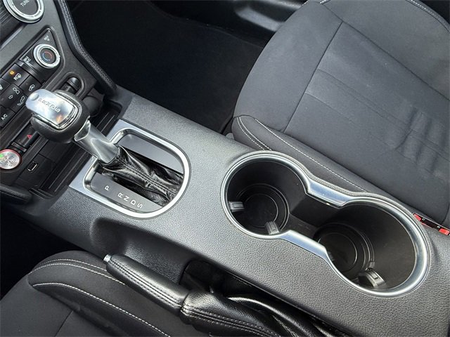 Certified 2022 Ford Mustang Coupe image 12