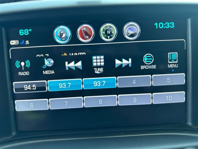 Used 2019 Chevrolet Silverado 1500 LT w/ All Star Edition AWD/4WD image 17