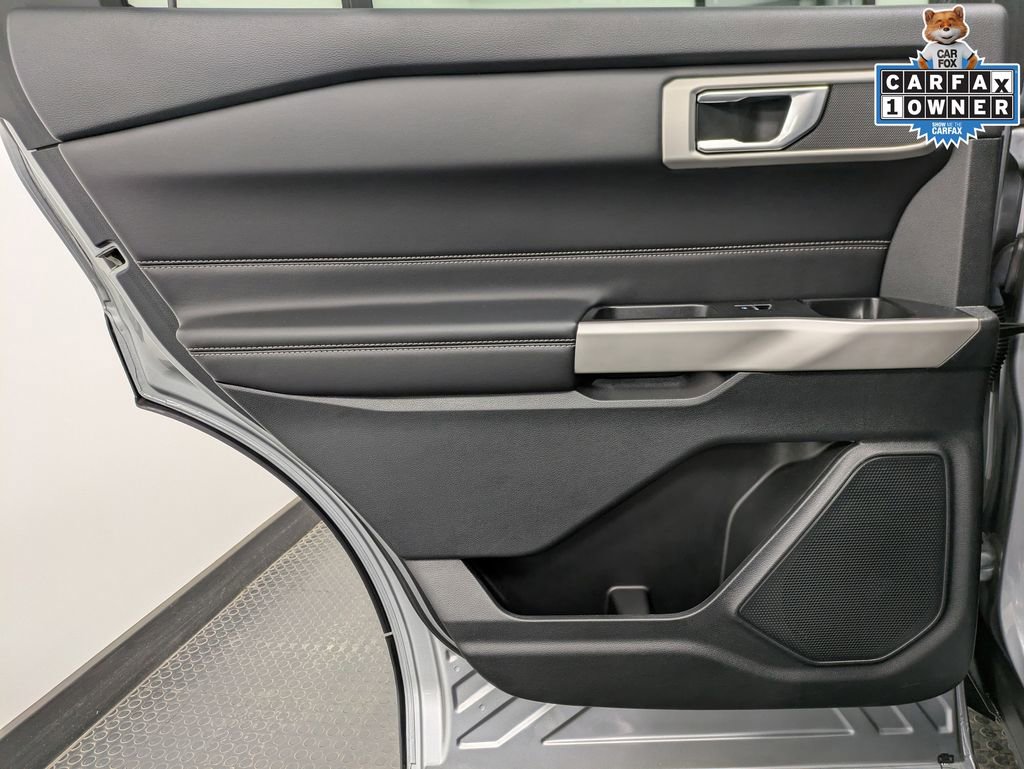 Certified 2022 Ford Explorer XLT w/ Equipment Group 202A image 24