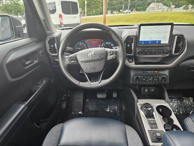 Certified 2024 Ford Bronco Sport Outer Banks AWD/4WD image 13
