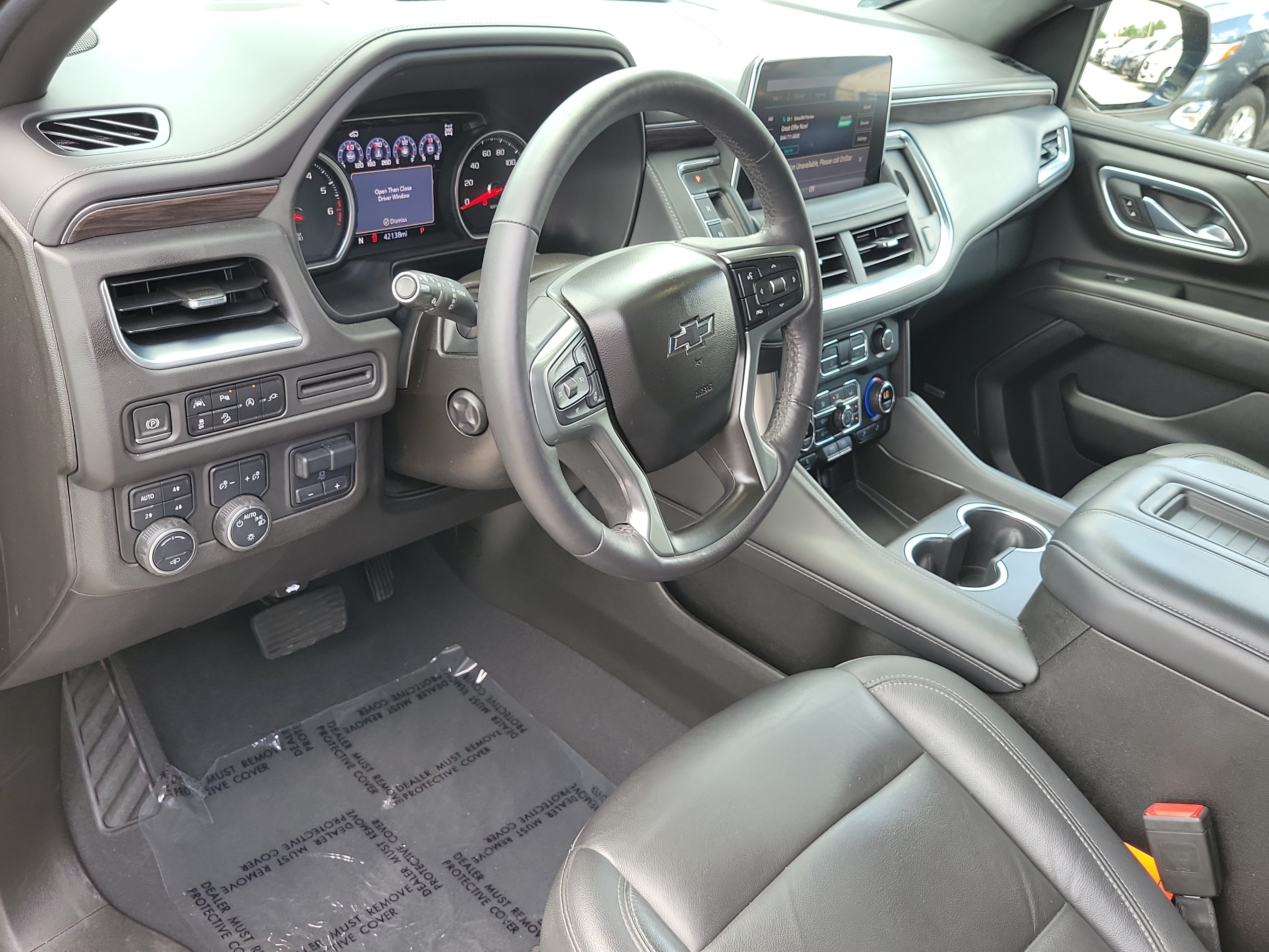 Used 2021 Chevrolet Tahoe Z71 w/ Z71 Off-Road Package AWD/4WD image 21