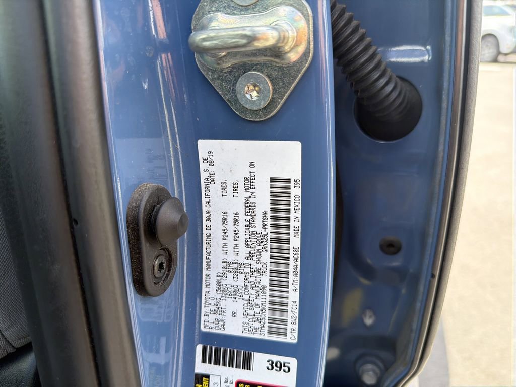 Used 2019 Toyota Tacoma SR5 RWD image 32