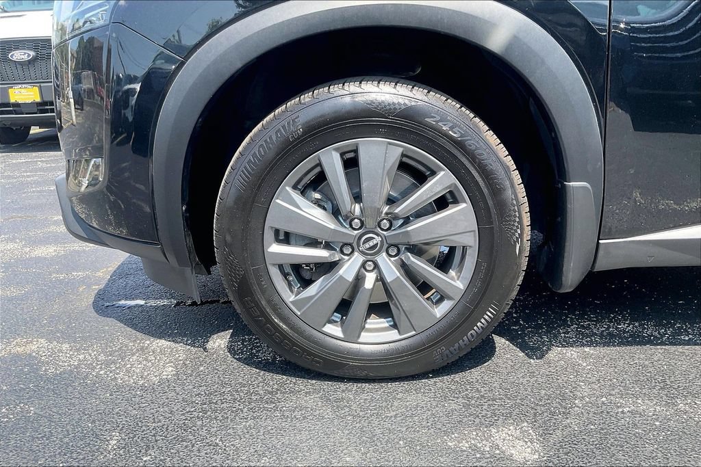 Used 2022 Nissan Pathfinder SV FWD image 8