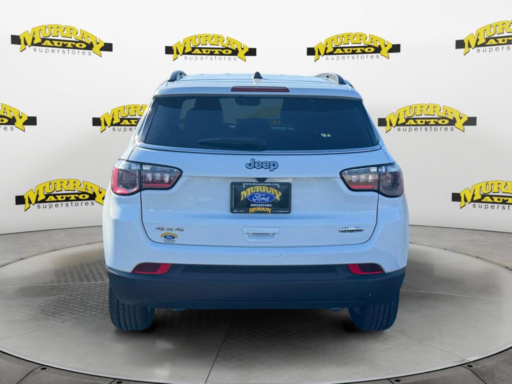 Used 2024 Jeep Compass Latitude AWD/4WD image 4