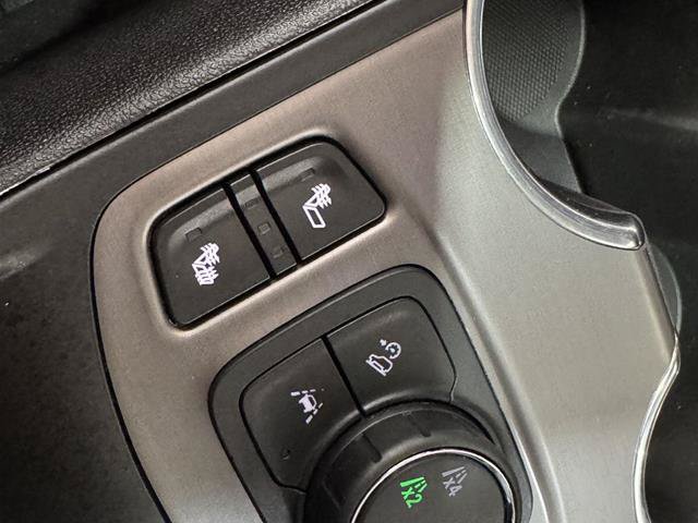 Used 2023 GMC Terrain AT4 w/ Infotainment Package II AWD/4WD image 34