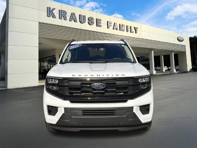 Certified 2025 Ford Expedition Max Active RWD image 2