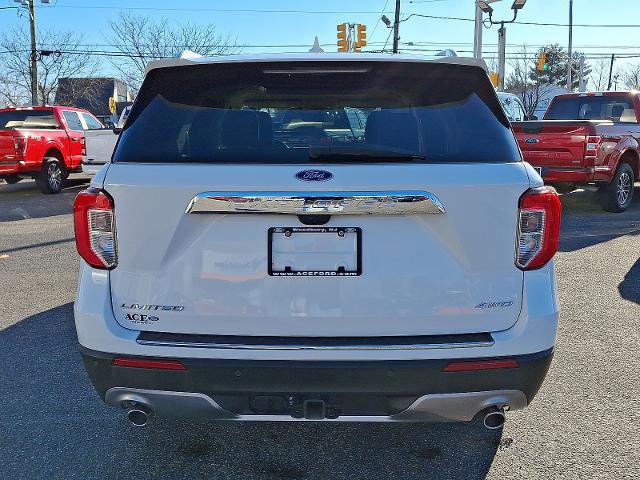 Certified 2022 Ford Explorer Limited w/ Limited Technology Package image 3