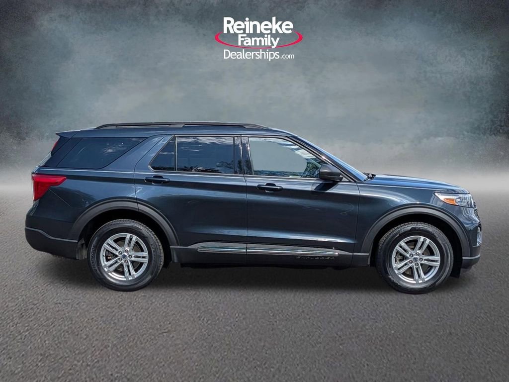 Certified 2023 Ford Explorer XLT w/ Equipment Group 202A AWD/4WD image 4