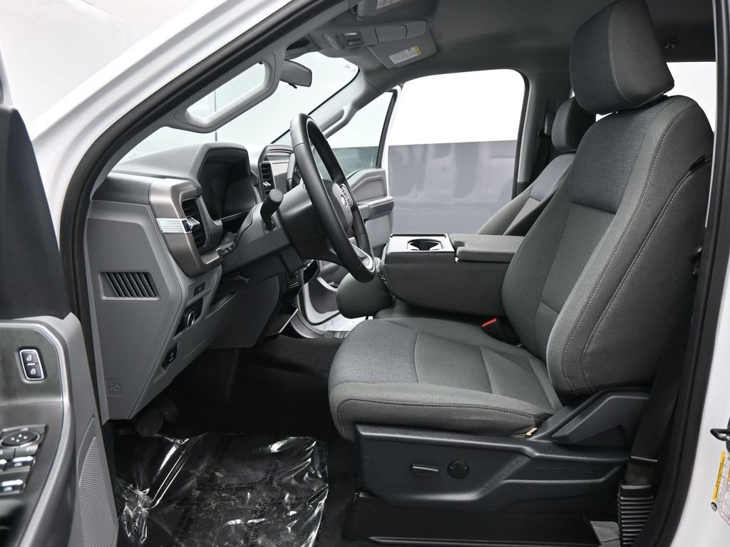 Certified 2025 Ford F150 XLT w/ Equipment Group 301A Standard image 38