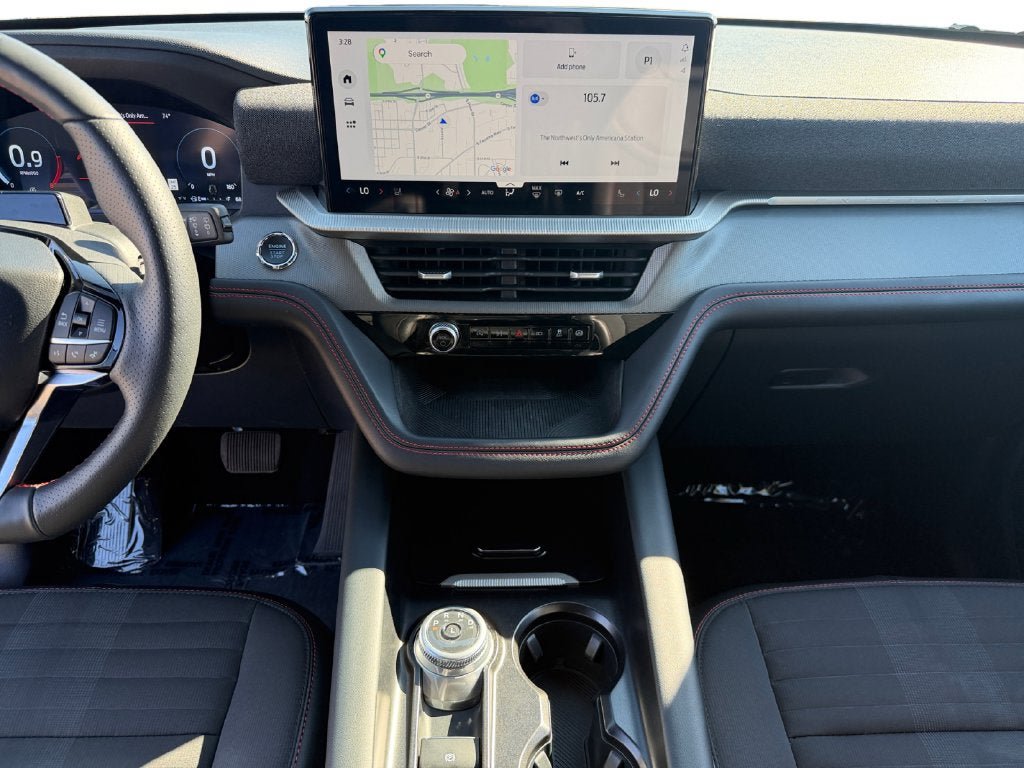 Certified 2025 Ford Explorer ST-Line w/ ST-Line Street Pack AWD/4WD image 13