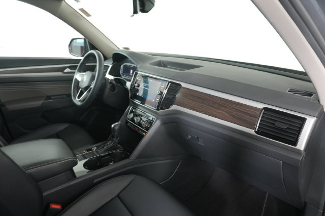 Used 2022 Volkswagen Atlas SE FWD image 18
