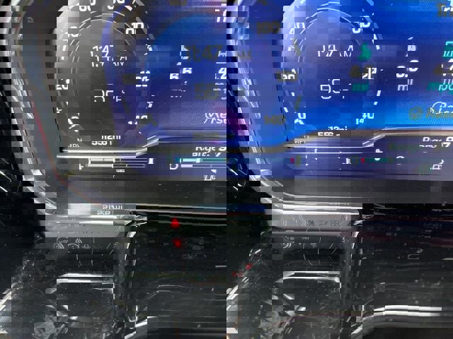 Used 2022 Chevrolet Silverado 1500 High Country w/ Technology Package image 28