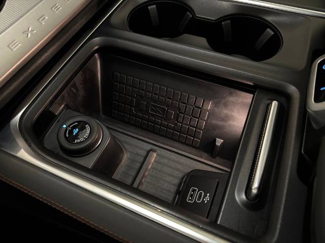 Certified 2025 Ford Expedition Max Active image 31