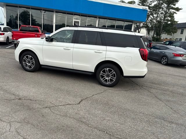 Certified 2025 Ford Expedition Active AWD/4WD image 20