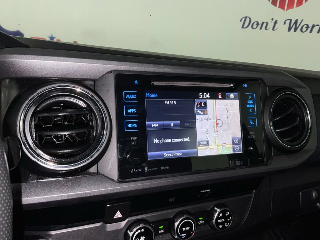 Used 2018 Toyota Tacoma 2WD Double Cab image 21