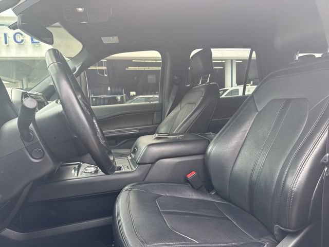 Certified 2019 Ford Expedition Max Limited w/ Special Edition Package RWD image 10