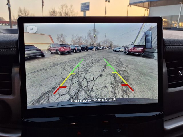 Certified 2023 Ford Expedition XLT image 12