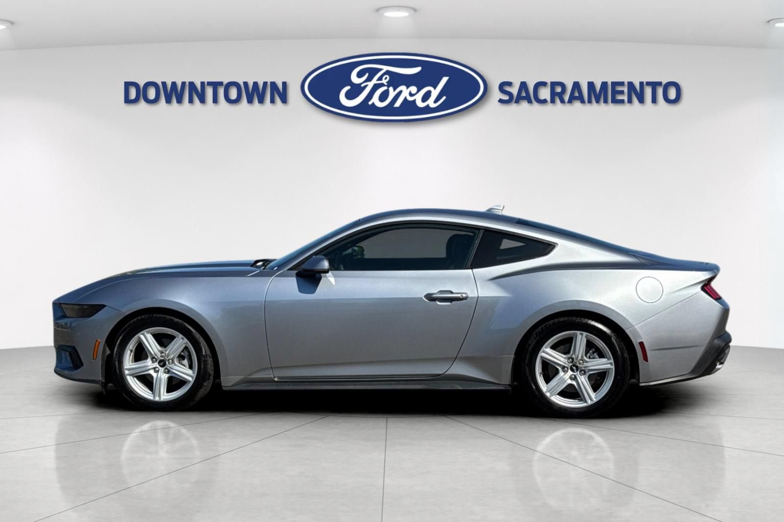 Certified 2026 Ford Mustang Premium RWD image 7