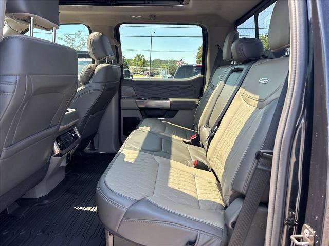 Certified 2025 Ford F250 Platinum w/ Platinum Plus Package AWD/4WD image 18