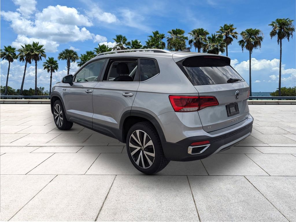 Used 2022 Volkswagen Taos SE image 5