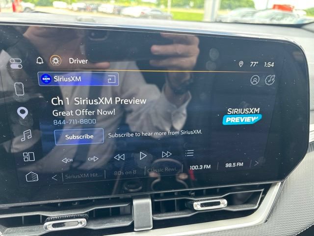Used 2026 Chevrolet Equinox LT w/ Convenience Package II FWD image 20