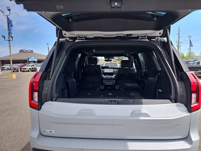 Certified 2025 Ford Expedition Tremor AWD/4WD image 9