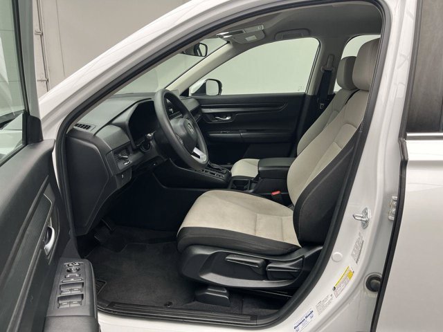 Used 2023 Honda CR-V LX image 3