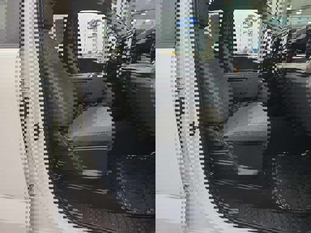 Certified 2024 Ford F350 XLT w/ FX4 Off-Road Package image 33