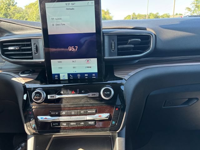 Certified 2022 Ford Explorer Limited w/ Limited Technology Package AWD/4WD image 20