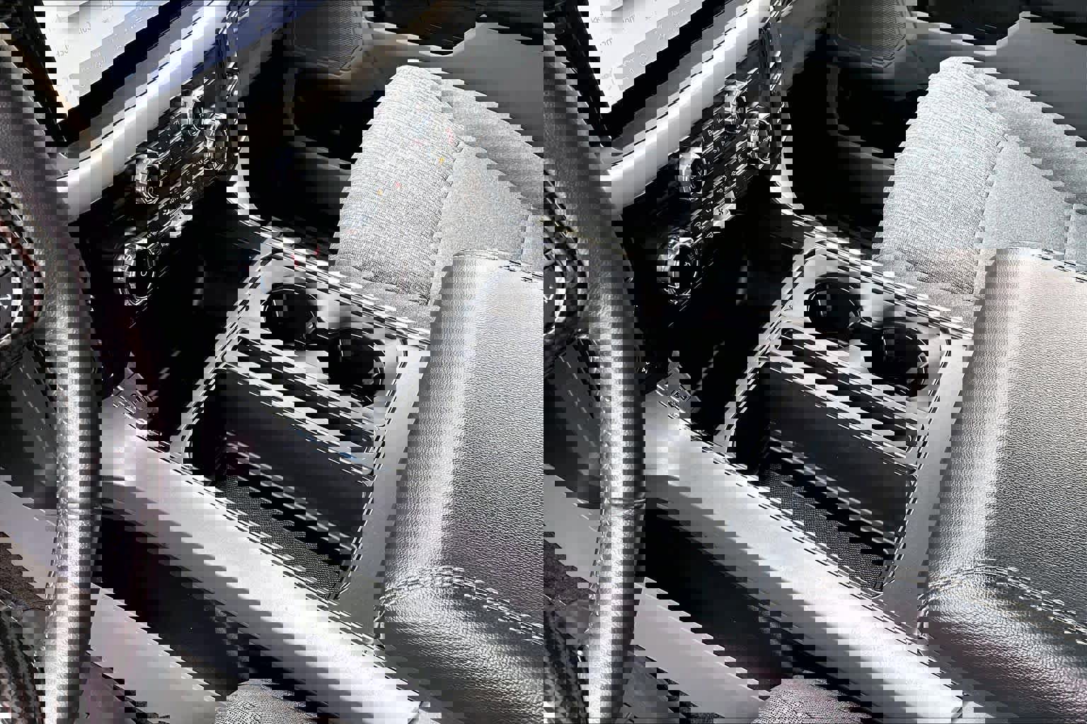 Certified 2022 Ford F150 XLT w/ Equipment Group 302A High image 17