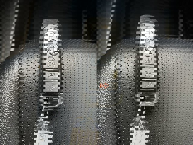 Certified 2023 Ford F150 Lariat w/ Equipment Group 502A High image 32