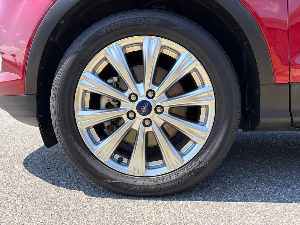 Certified 2017 Ford Escape Titanium AWD/4WD image 59