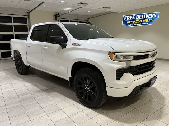 Used 2022 Chevrolet Silverado 1500 RST w/ Z71 Off-Road Package AWD/4WD image 7
