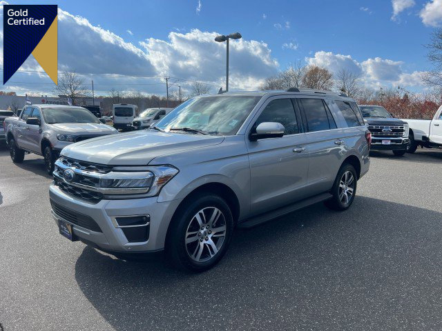 Certified 2024 Ford Expedition Limited image 1