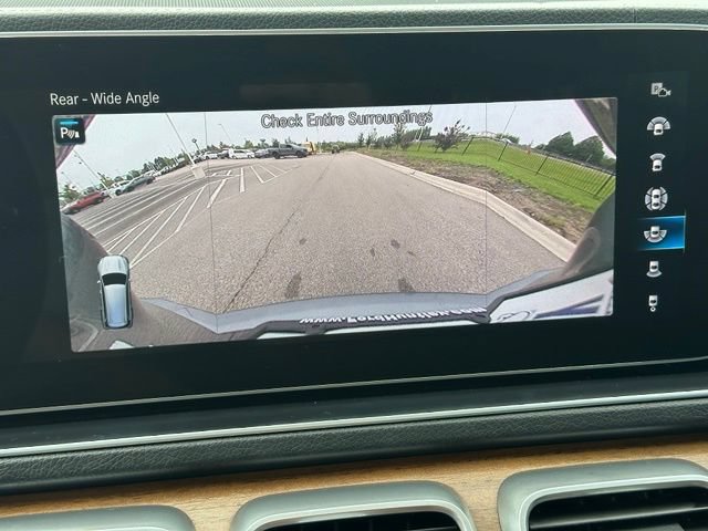 Used 2023 Mercedes-Benz GLS 450 4MATIC image 55