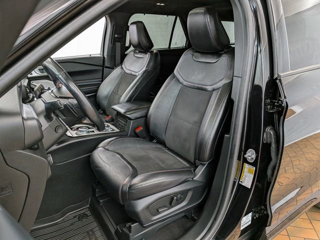 Certified 2024 Ford Explorer ST w/ Equipment Group 401A image 12