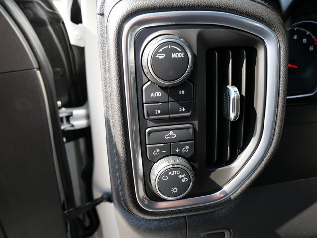 Used 2020 Chevrolet Silverado 1500 LT w/ All-Star Edition AWD/4WD image 17