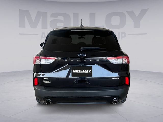 Certified 2021 Ford Escape SE w/ SE Sport Appearance Package AWD/4WD image 4