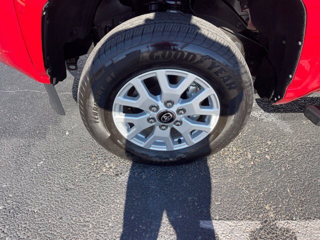 Used 2026 Toyota Tacoma SR RWD image 3