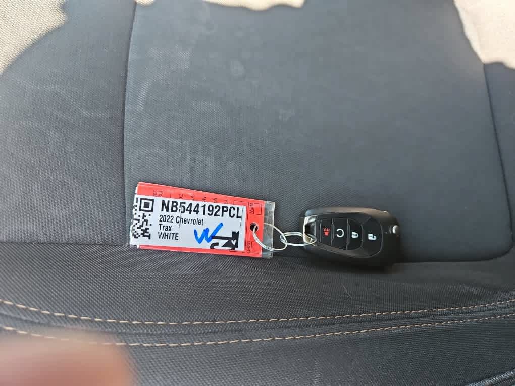 Used 2022 Chevrolet Trax LS w/ Tint and Cruise Package AWD/4WD image 20