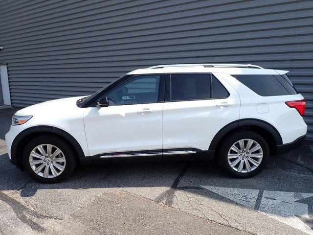 Certified 2024 Ford Explorer Limited w/ Limited Technology Package AWD/4WD image 2