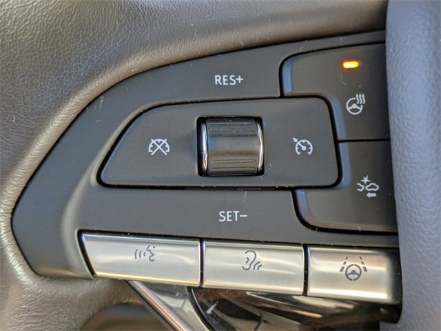 Used 2023 Cadillac Escalade ESV Sport w/ LPO, ONYX Package image 25