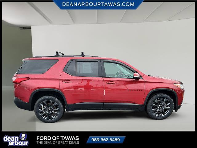 Used 2021 Chevrolet Traverse RS image 2