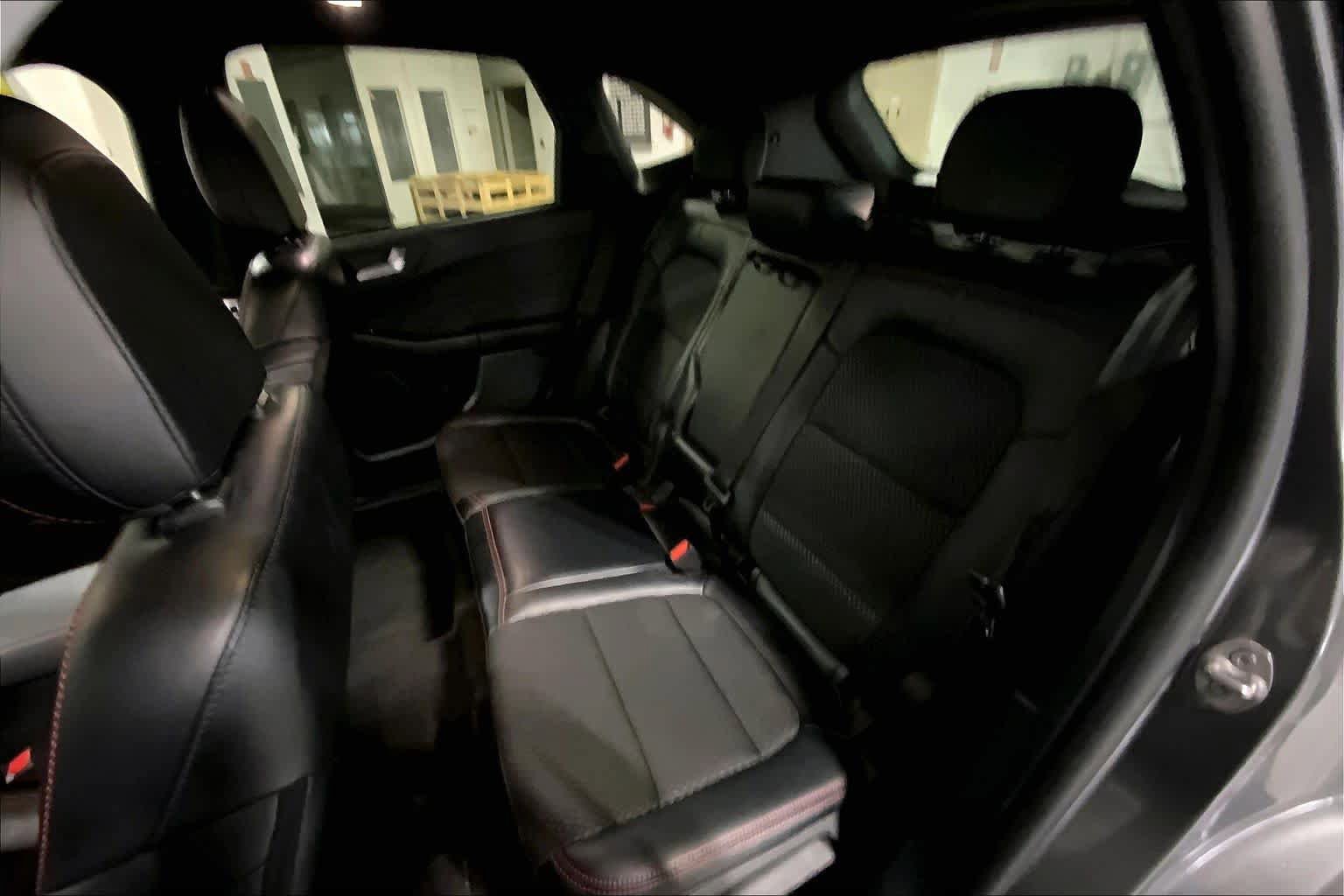 Certified 2025 Ford Escape ST-Line AWD/4WD image 20