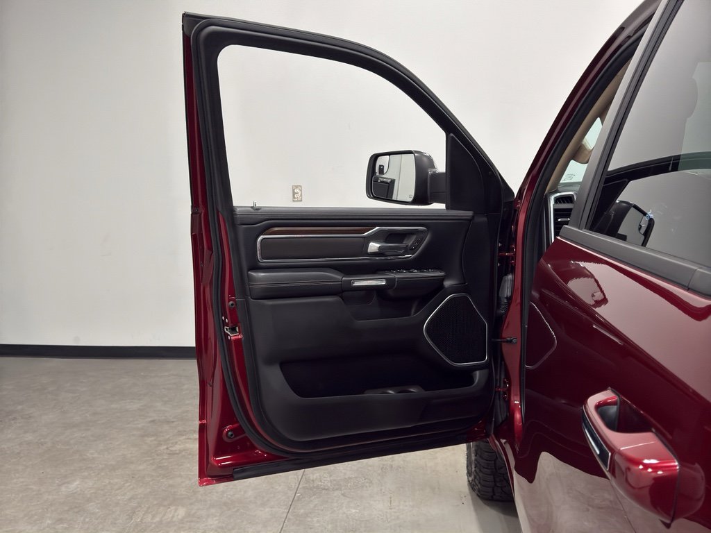 Used 2021 RAM 1500 Laramie image 10