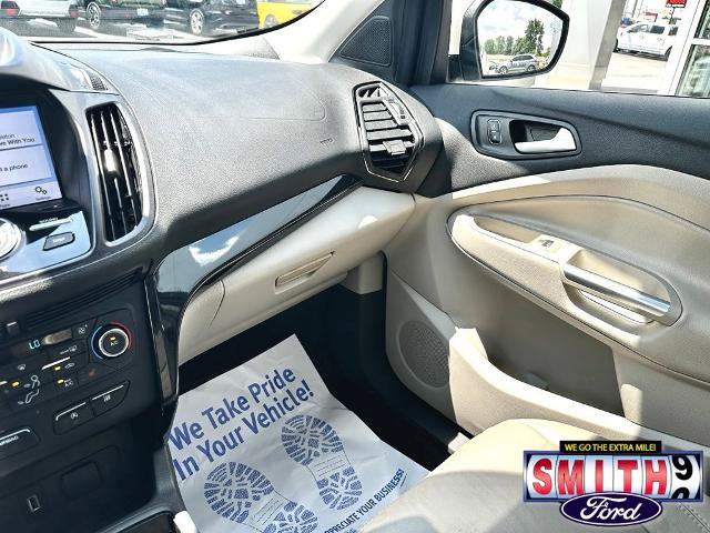 Certified 2017 Ford Escape Titanium FWD image 37