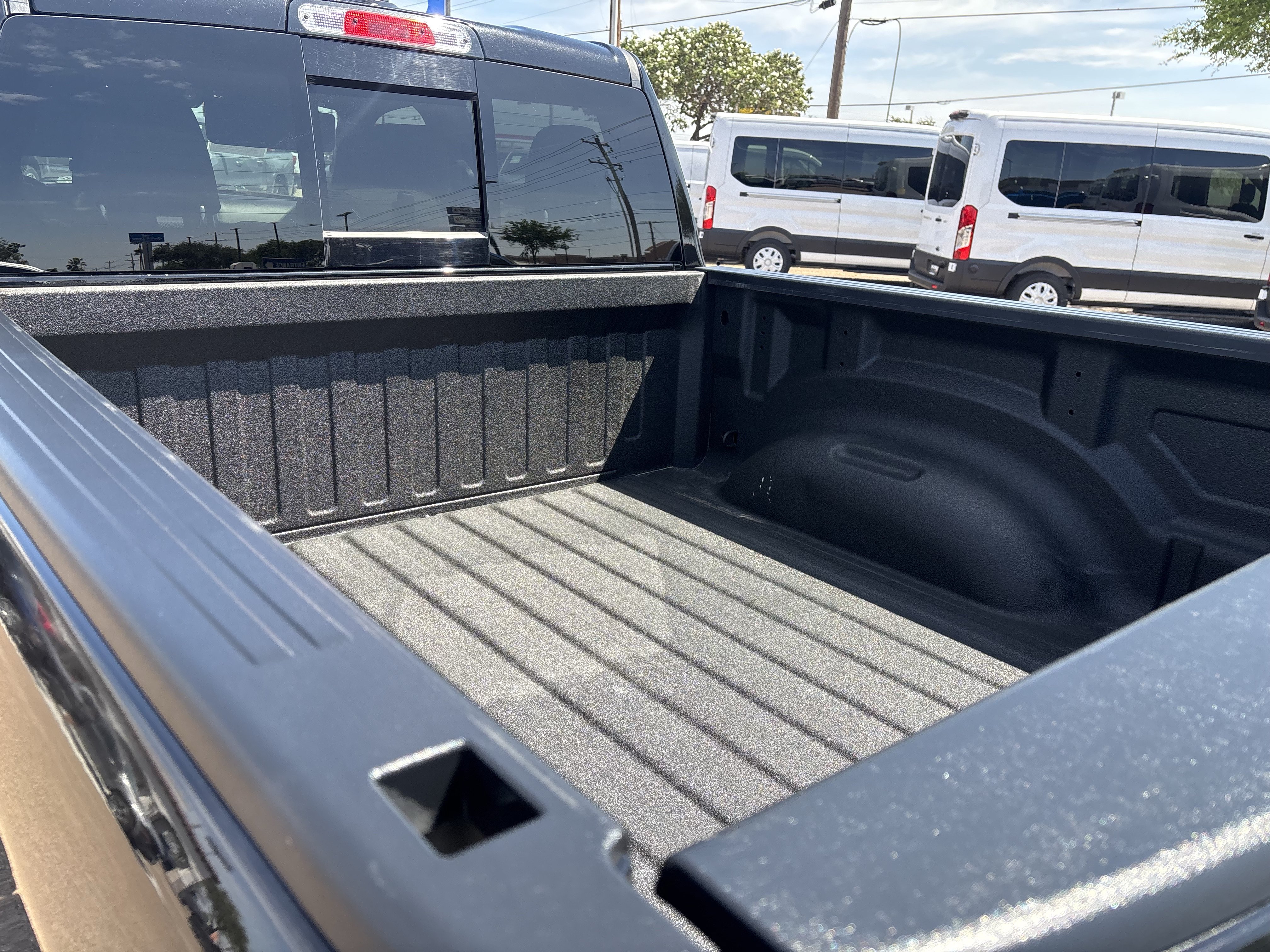 Used 2024 RAM 1500 Lone Star RWD image 18